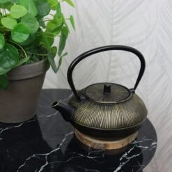 Orange85 Gietijzeren Theepot Aziatisch 0.8l Bol Zwart Met Goud 5 Orange85 Gietijzeren Theepot Aziatisch 0.8l Bol Zwart Met Goud -Luxe Servieswinkel 1000033125 0101