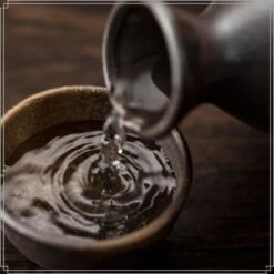 OTIX Sakeset Voor Rijstwijn 5 Delig Van Aardewerk Met 4 Kopjes En Een Fles -Luxe Servieswinkel 1000049536 0110