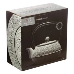 Merkloos Secret De Gourmet Theepot Essential - Gietijzer - Wit - 1000 Ml 5 Merkloos Secret De Gourmet Theepot Essential - Gietijzer - Wit - 1000 Ml -Luxe Servieswinkel 233cc4a739df4e28a193e3f24f2084d9