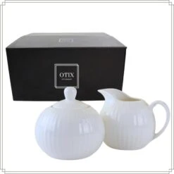 OTIX Melk En Suiker Set Melkkan Suikerpot Met Oor Wit Porselein LUNA 17 OTIX Melk En Suiker Set Melkkan Suikerpot Met Oor Wit Porselein LUNA -Luxe Servieswinkel f44696ab4a9748e19961ddb5d72693aa